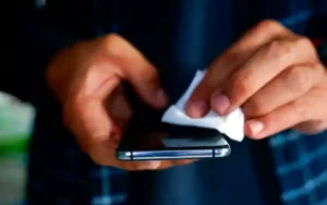 Smartphone cleaning